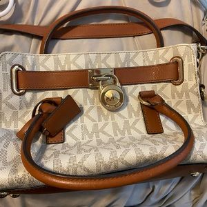 MK purse